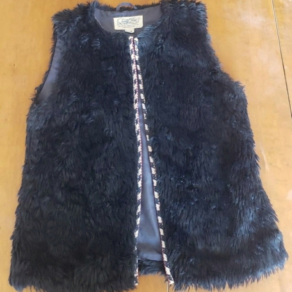 "Twenty Three" brand black faux fur vest sleeveless jacket sz S/M - Picture 1 of 11